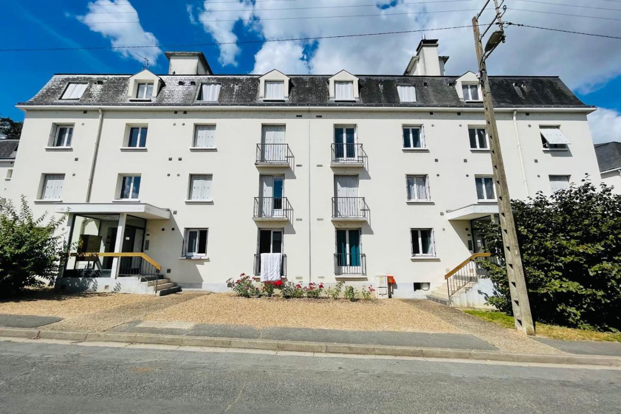 Superb Apartment 10 Min Walk From The Castle 엉부와스 외부 사진